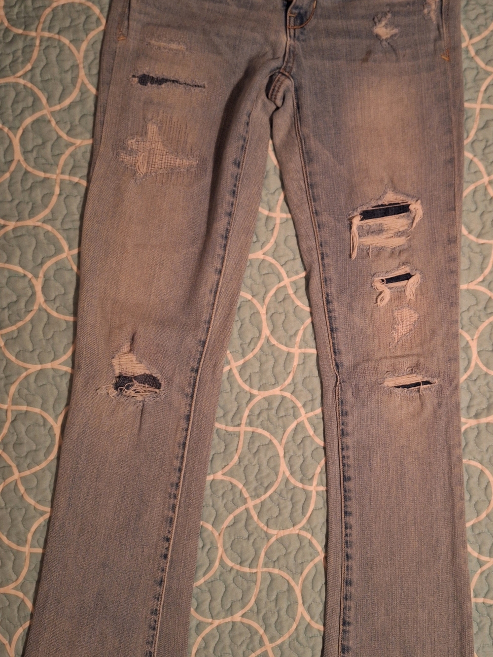 American Eagle Outfitters Light Blue Distressed Straight Leg Jeans